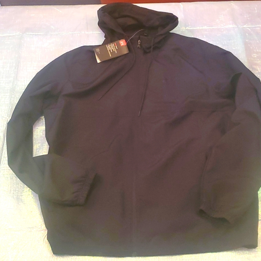 Nwt under armour men's loose fit headgear jacket L